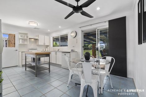 Property photo of 29 Moatah Drive Beachmere QLD 4510