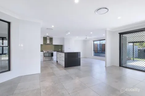 Property photo of 9 Saint Clair Court Narangba QLD 4504