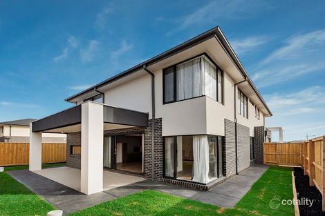 28 Elphinstone Way, Wantirna South, VIC 3152