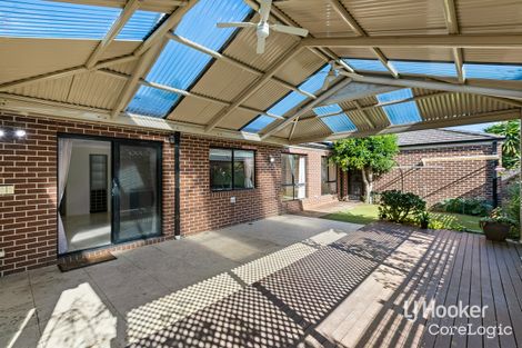 Property photo of 40 Drysdale Crescent Point Cook VIC 3030