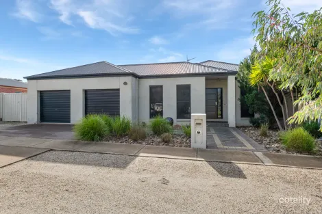 5 Rossdale Dr, Eaglehawk, VIC 3556
