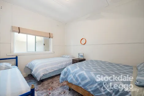 Property photo of 17 Dalgleish Avenue Rosebud VIC 3939