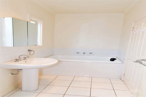 Property photo of 17 George Street Geelong West VIC 3218