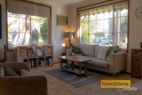 Property photo of 2/31 Waratah Avenue Woy Woy NSW 2256