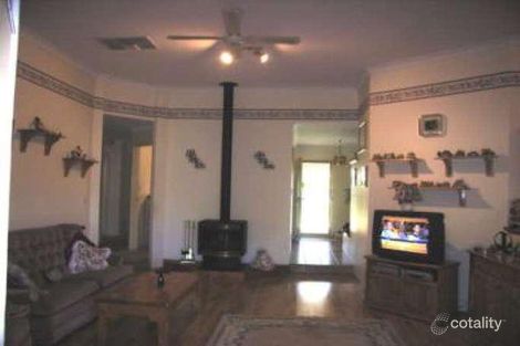 Property photo of 11 St Laurent Close Greenfields WA 6210