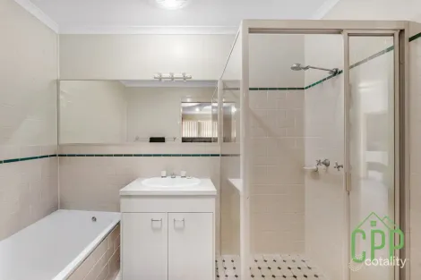 Property photo of 2/61 Maynard Street Ngunnawal ACT 2913