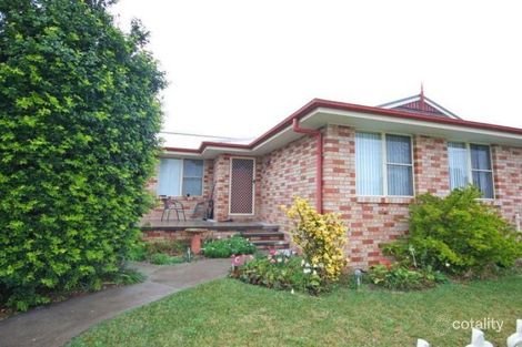 Property photo of 2/37 Castlereagh Street Singleton NSW 2330