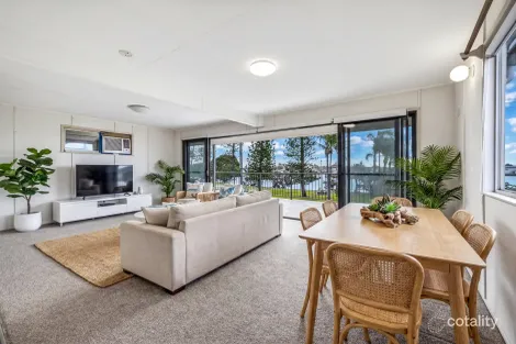 Property photo of 19 Harbour Buddina QLD 4575