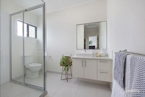 Property photo of 35 Holyoak Avenue Oonoonba QLD 4811