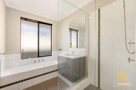 Property photo of 21 Blacksmith Street Queens Park WA 6107