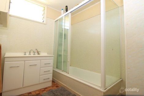 Property photo of 28 Moody Street Emerald QLD 4720