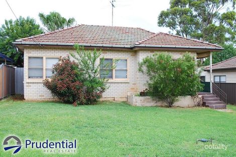 19 Bland St, Bradbury, NSW 2560