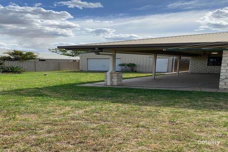 14 Hannay St, Moranbah, QLD 4744