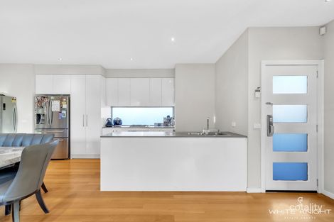 Property photo of 2/56 Eames Avenue Brooklyn VIC 3012