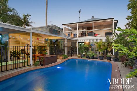 Property photo of 431 Scarborough Road Scarborough QLD 4020