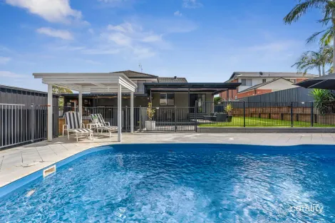 Property photo of 7 Skye Close Hamlyn Terrace NSW 2259