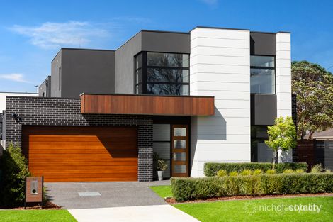 56 Strachans Rd, Mornington, VIC 3931