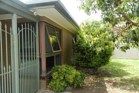 Property photo of 2 Coppin Crescent Shepparton VIC 3630