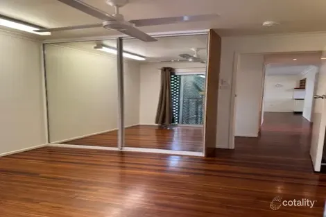 Property photo of 8 Brant Close Manoora QLD 4870