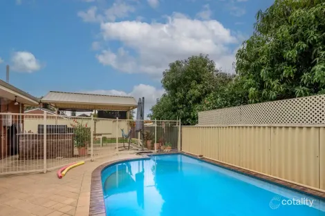 58 Edinburgh Rd, Forrestfield, WA 6058