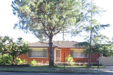 6 Dunleavy St, Prairiewood, NSW 2176