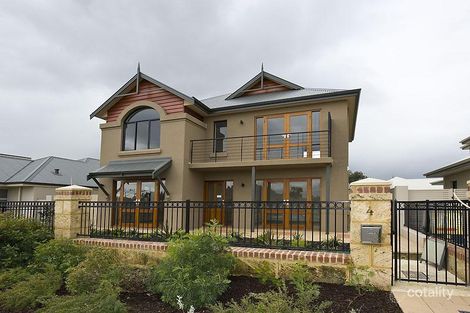 4 Parkfarm Dr, South Guildford, WA 6055
