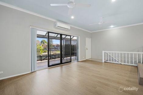 Property photo of 5/107 Sunshine Boulevard Mermaid Waters QLD 4218