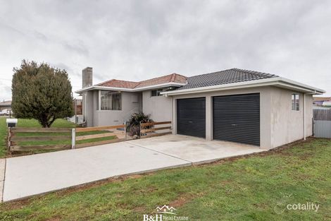Property photo of 24 Winter Avenue Upper Burnie TAS 7320