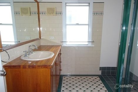 Property photo of 34 Walmsley Street Kangaroo Point QLD 4169