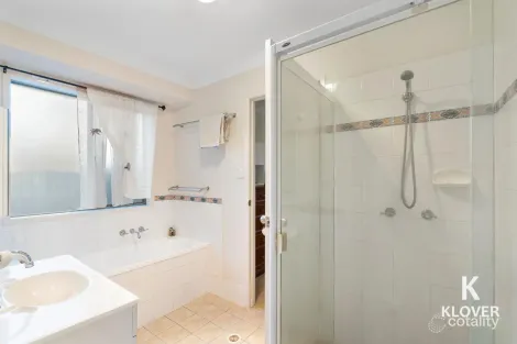 Property photo of 20 Oxford Place Fitzgibbon QLD 4018
