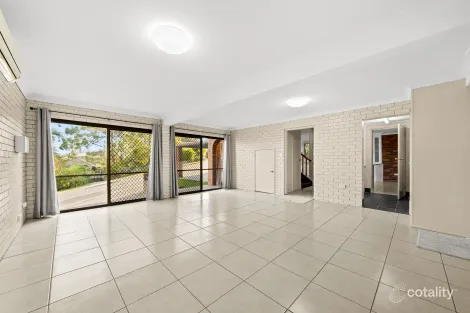 Property photo of 85 Dennis Road Springwood QLD 4127