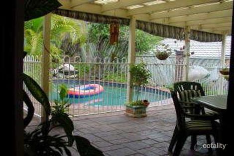 Property photo of 8 Terrace Court Merrimac QLD 4226