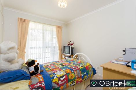 Property photo of 8 Rosewall Court Wimbledon Heights VIC 3922