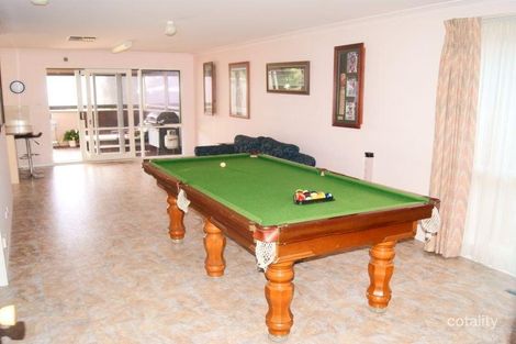 Property photo of 87 East Road Seaford VIC 3198