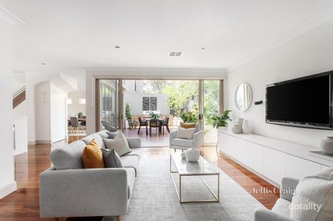 Property photo of 3/3 Stornoway Road Camberwell VIC 3124
