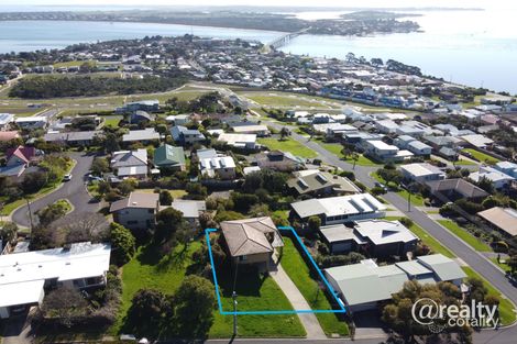 Property photo of 13 Stuart Street San Remo VIC 3925