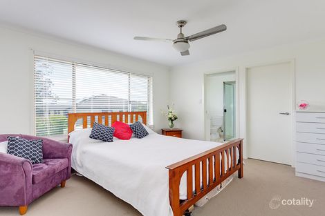 Property photo of 8 Suncrest Court Southside QLD 4570