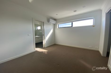 Property photo of 6 Nostrand Walk Point Cook VIC 3030