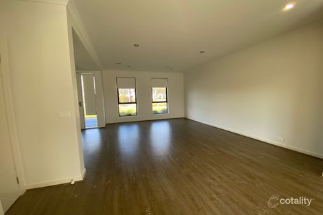 Property photo of 6 Nostrand Walk Point Cook VIC 3030