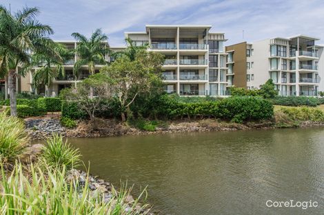 Property photo of 30/9 Moores Crescent Varsity Lakes QLD 4227