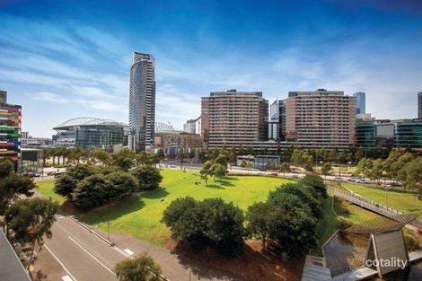 Property photo of 402/1 Encounter Way Docklands VIC 3008