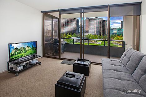 Property photo of 402/1 Encounter Way Docklands VIC 3008