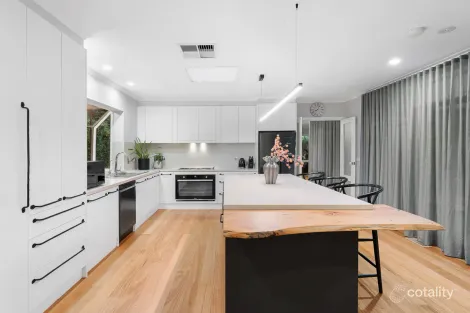 Property photo of 3 Eildon Street Doncaster VIC 3108