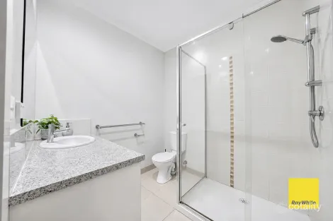 Property photo of 1/8 Governor Close Tarneit VIC 3029
