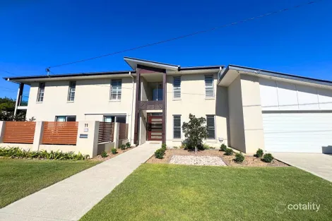 11 Thomas St, Clontarf, QLD 4019