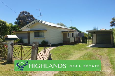 Property photo of 77 Macquarie Street Glen Innes NSW 2370