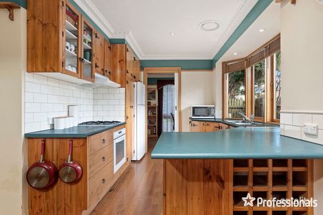 Property photo of 18 Maple Court Kilsyth VIC 3137