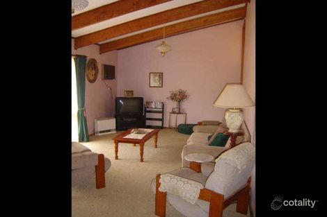Property photo of 8 Ponton Grove Cummins SA 5631