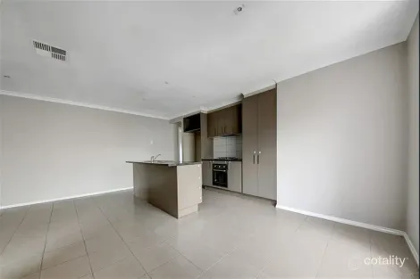 Property photo of 8 Barleygrass Crescent Brookfield VIC 3338