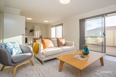 Property photo of 4/25 Munja Way Nollamara WA 6061